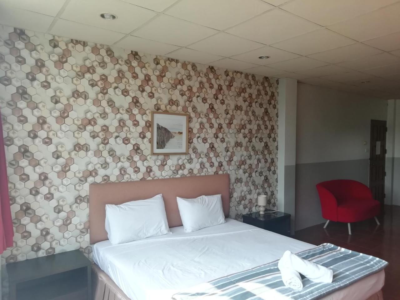 Fnb Hotel Central Паттайя Экстерьер фото