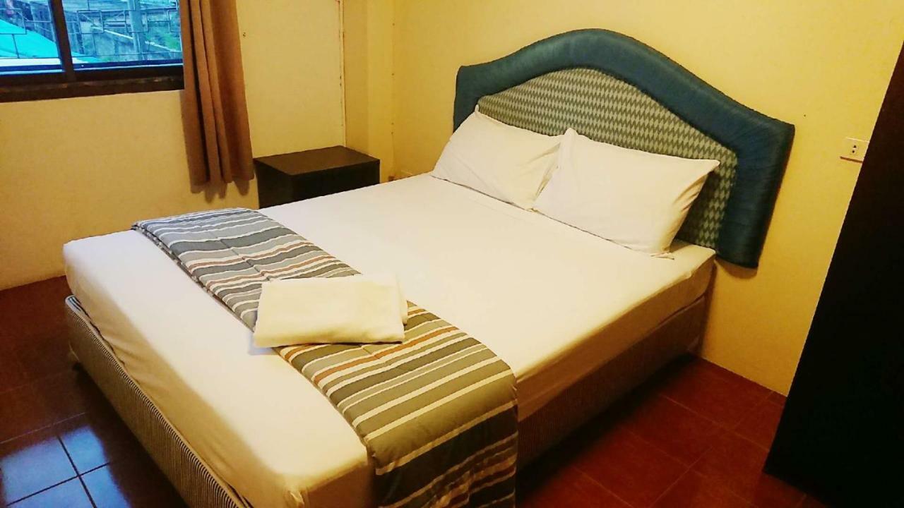 Fnb Hotel Central Паттайя Экстерьер фото